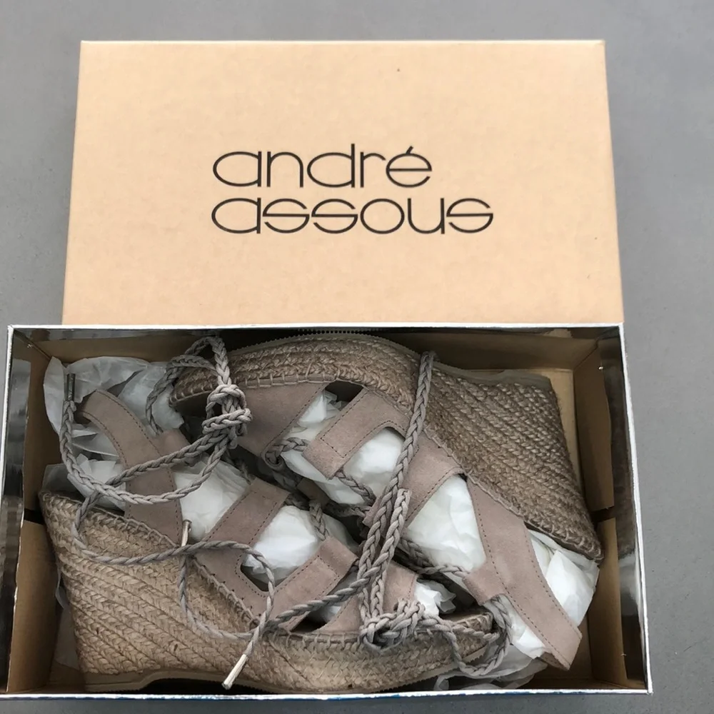 Andre Assous Taupe Suede  Gladiator Espadrilles 7N